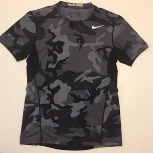 Men’s Nike Pro Shirt